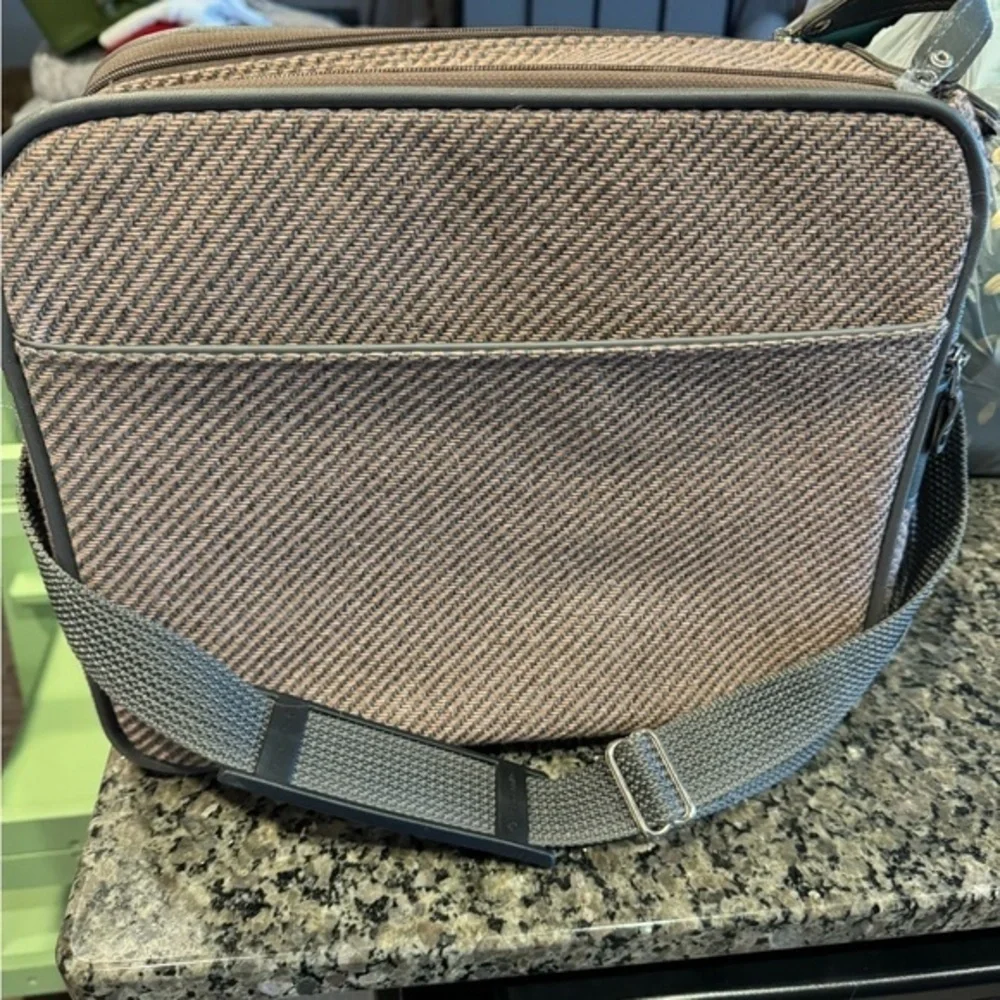 Samsonite Silhouette 4‎ Tweed Carry On Bag Travel Luggage Gray Pink Vintage 1987